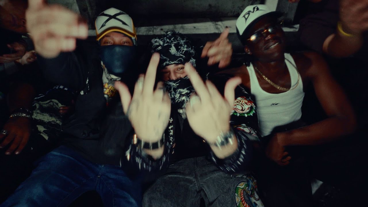 13am - Phantom (Video Oficial) - YouTube