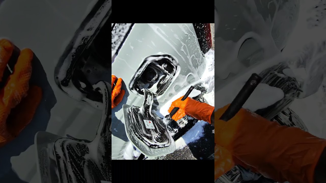 Detailing for free 👊😎 #detailing #mobiledetailing  #autodetailing #funny #clean