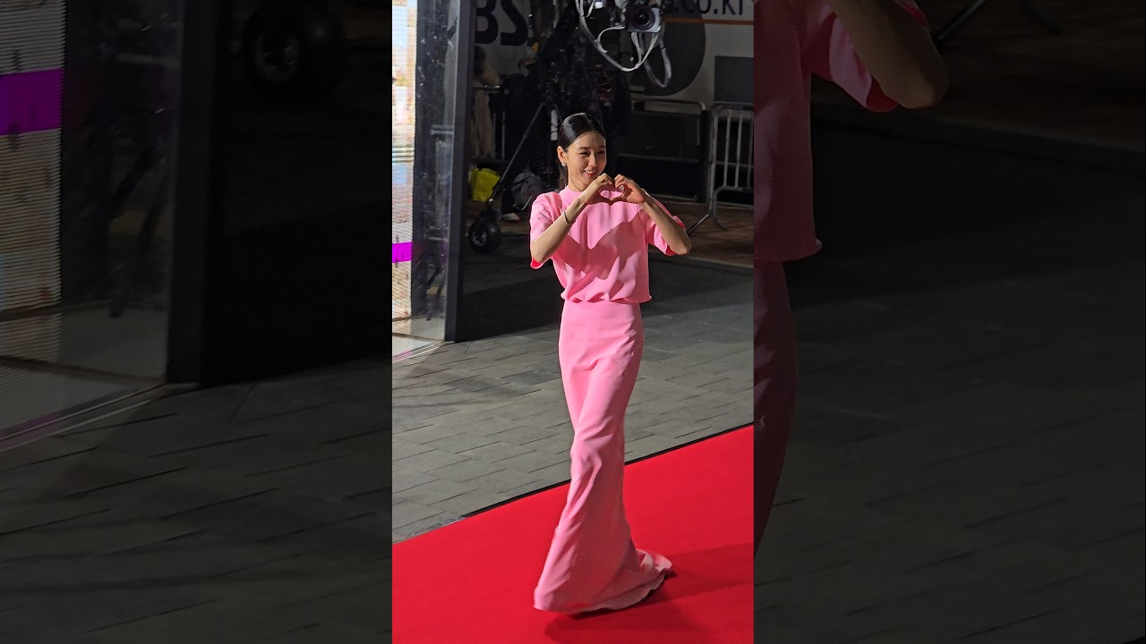 2025 SBS 연기대상 배우 안은진 레드카펫 (251231) #안은진 #레드카펫 #shorts