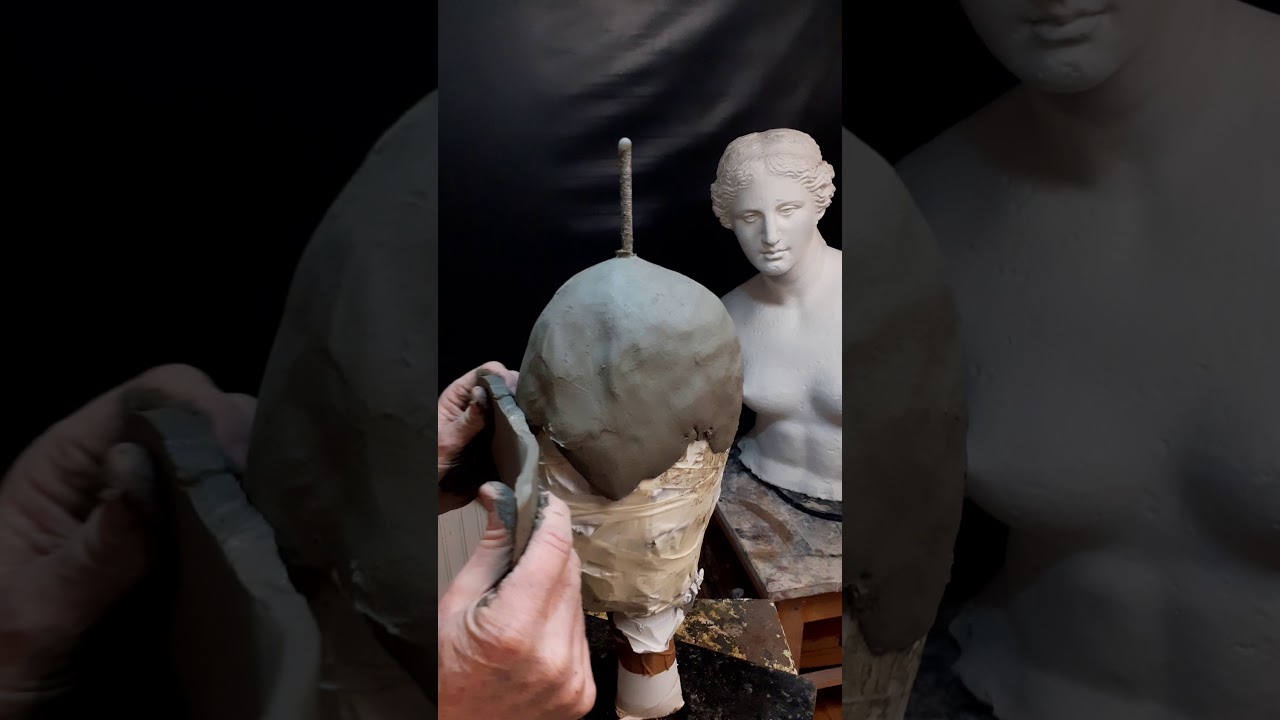 FACCIA ARGILLA ROBY ALTMANN -ISCRIVETEVI AL MIO CANALE GRAZIE LEZIONI CICLO IN OFFERTA SU UDEMY