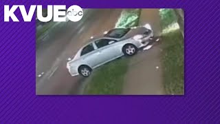 Austin police searching for driver in North Lamar hit-and-run