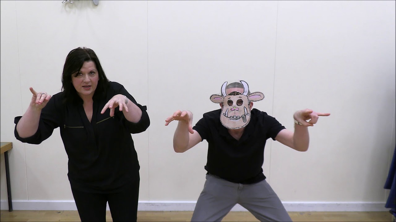 The Gruffalo Song MAKATON Signing With Rachel MAKATON TUTOR YouTube the-gruffalo-song-makaton-signing-with-rachel-makaton-tutor-youtube