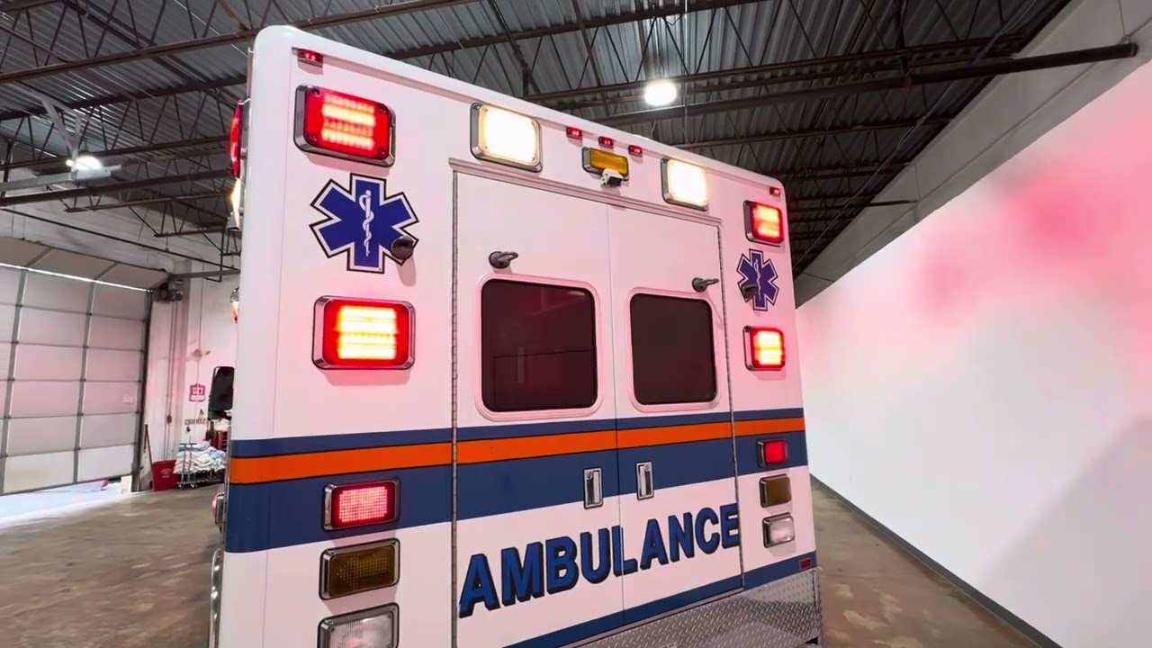 2006 Kodiak C4500 Horton Chevrolet Ambulance for sale by Pilip Ambulances - Stock # 23-68