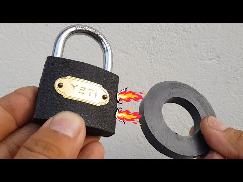 Video 2 Ways to open a lock very easy ???? - 2 Cách mở một ổ... - youtube