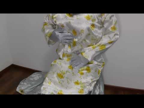 Satin White Flora Baju Kurung2Music