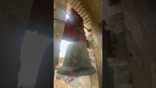 Sonidos de las campanas mayores De la Iglesia de Esquiroz (Navarra)