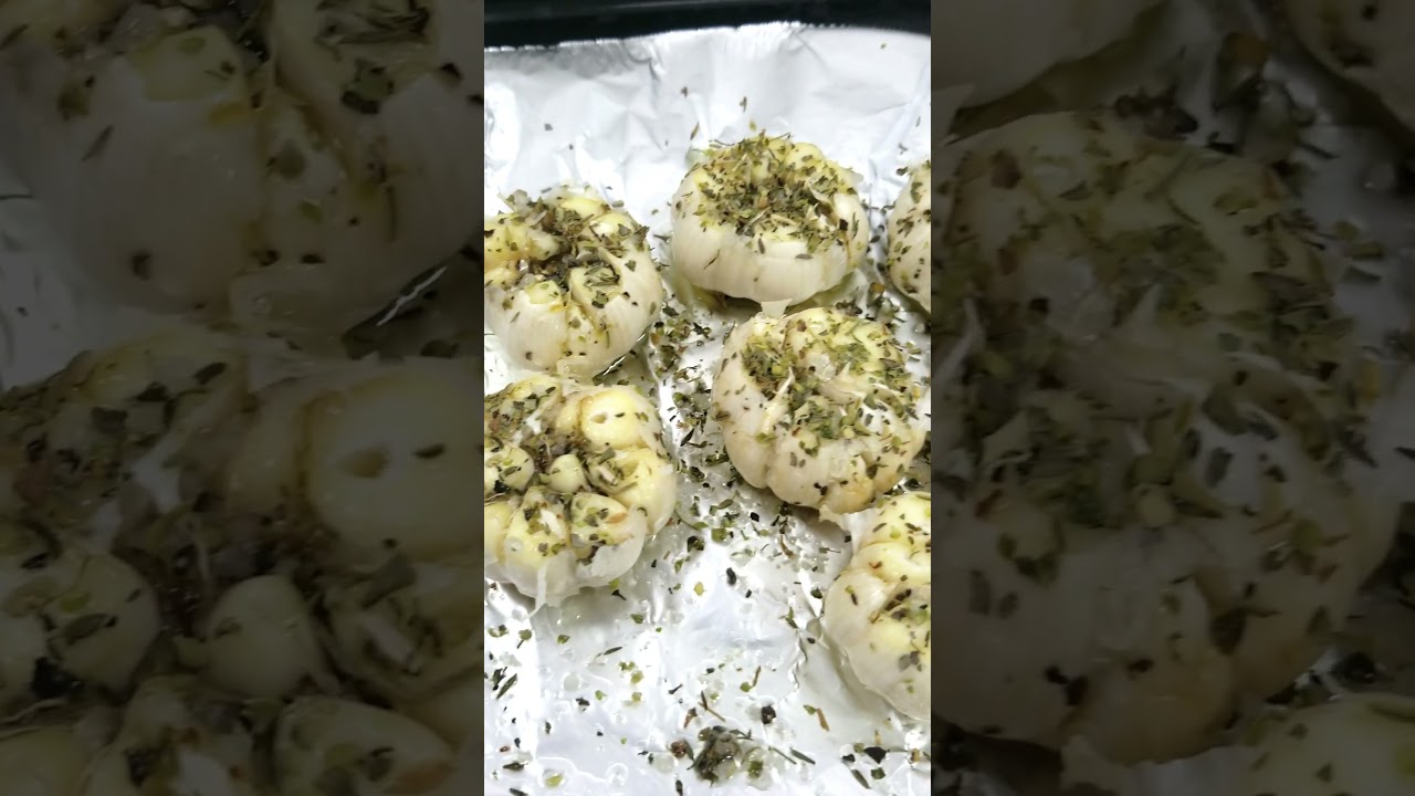 TRENDING ROASTED GARLIC  