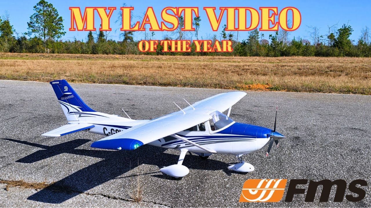 Что может быть лучше для завершения года, чем полет на самолете? Надеюсь, я не разобьюсь.