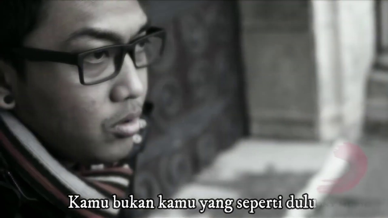 Mengejar Mimpi - YOVIE & NUNO Lyric - YouTube
