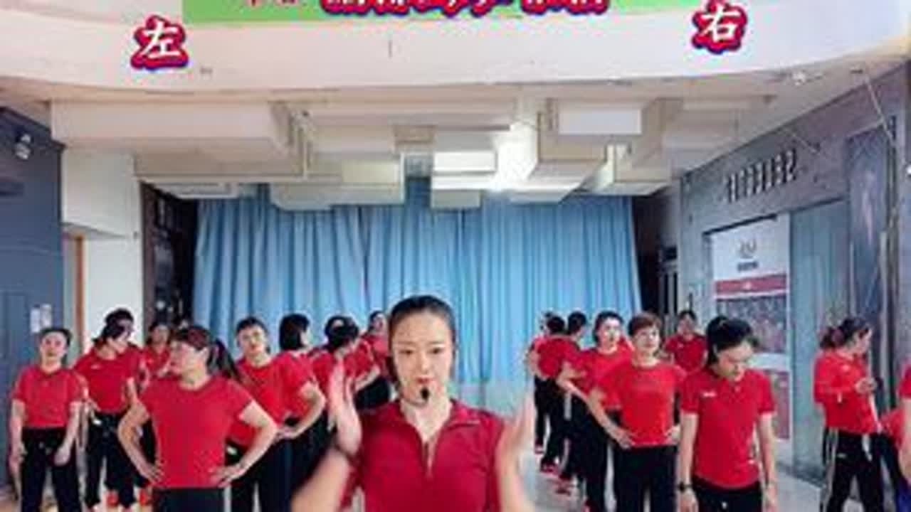 你们喜欢的《西海情歌》完整版来喽！不跑不跳不累，没有卷腹！#全民健身你我同行 #有氧健身操 #简单易学 #热门音乐🔥 #西海情歌