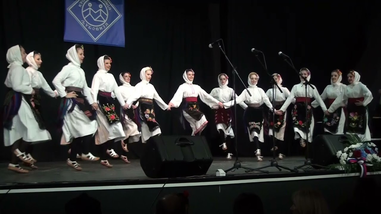 Део годишњег концерта КУД-а 