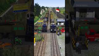 2 Kereta Api Amerika Melintasi Persilangan Adu 2 Tank railroad train railtrack railway
