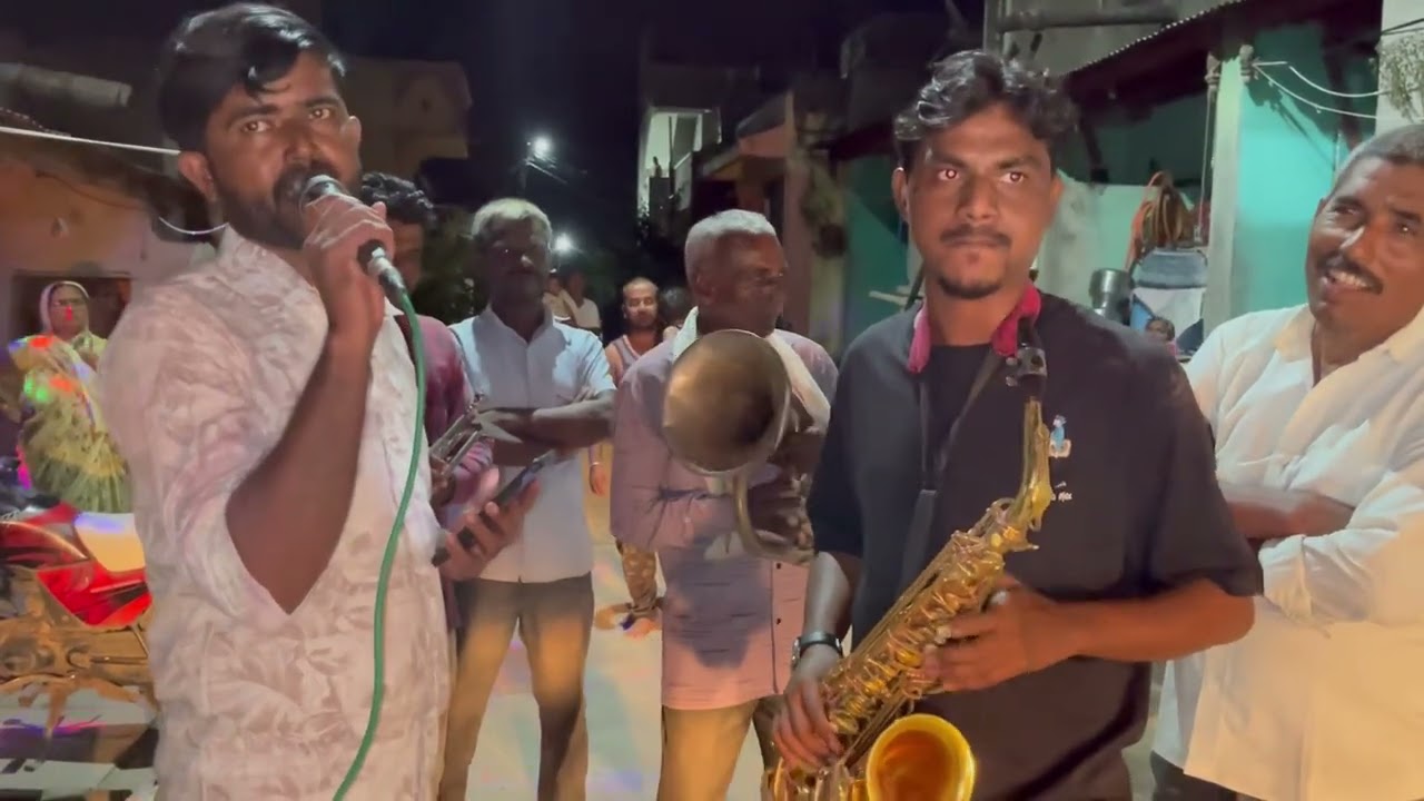 Saraswati Band Amalner song don Mo 9699325687 Mo 9503080823