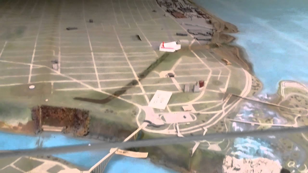 Model of Niagara Falls(1)