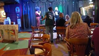 Fuerte 22 - 7 Pints Drag Queens and Us!