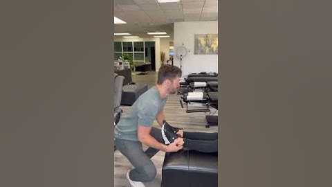 When your body POPS THIS LOUD at the chiropractor! 🤯 #chiropractor #cracks #adjustment #health