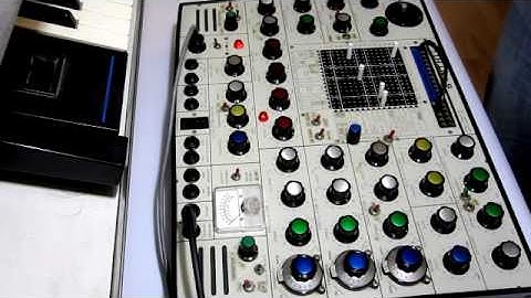 EMS Synthi AKS - noise through filter