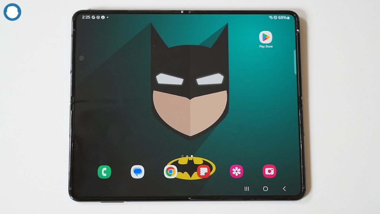 5 Games That Look Incredible On Folding Phones!