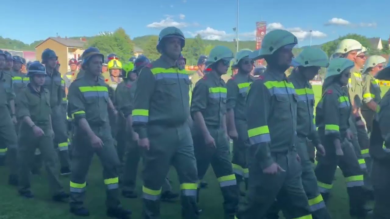 Bad Gleichenberg 2022 - Ausmarsch BFV FELDBACH