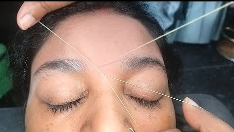 Threading eyebrow tutorial/heavy growth eyebrow kaise kare@Akmakeover17