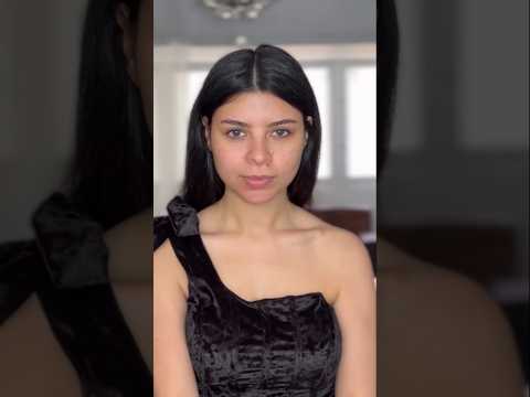 قالت لي شكلي مش بيبقى حلو بالميك اب غيريلي فكرتي قولتلها عنيا
