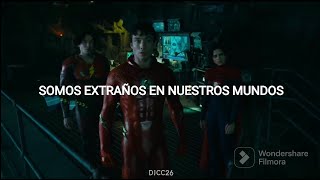 La canción cuando Barry del pasado prueba sus poderes en The Flash [Alright - Supergrass // Sub]