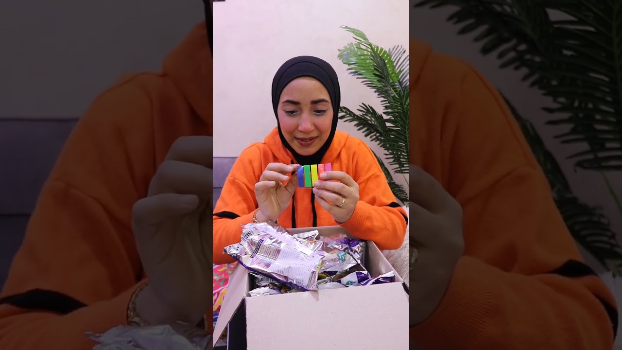 فتحت كرتونه شيبسي بزياده😱اتصدمت من الهدايا 😳 فلوسي راحت 😰