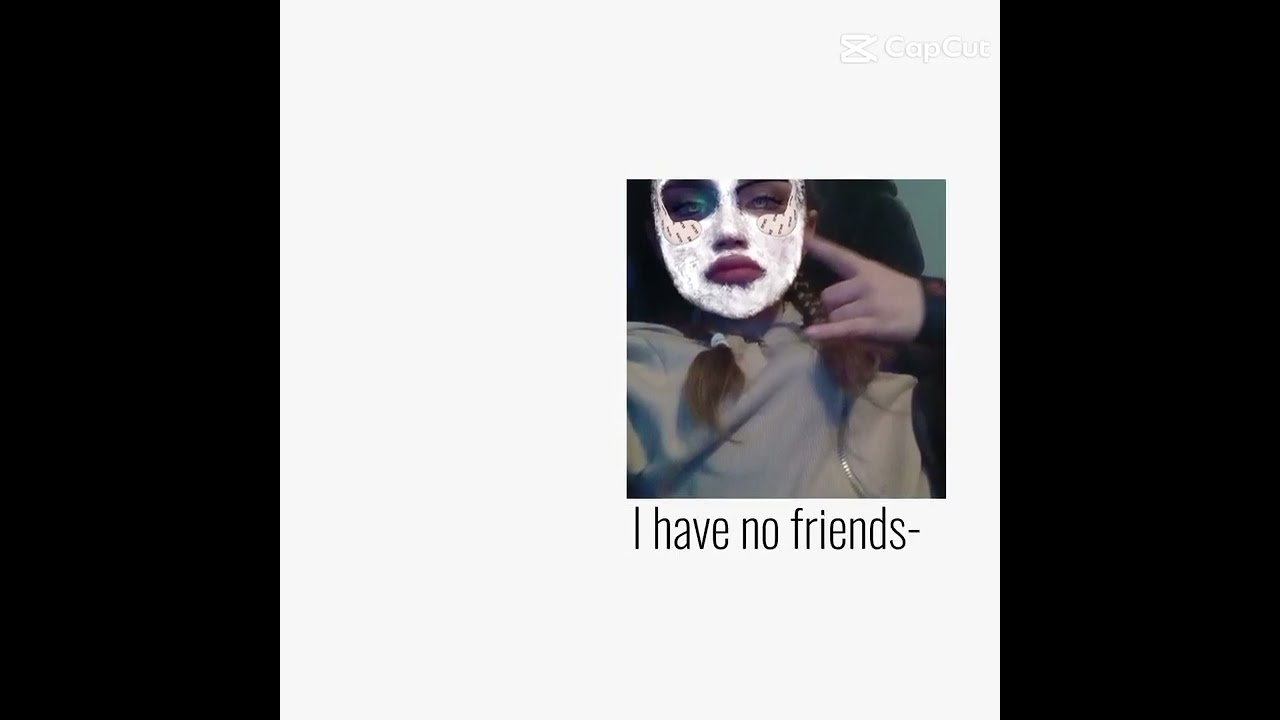 She's a real roach 👁️👅👁️