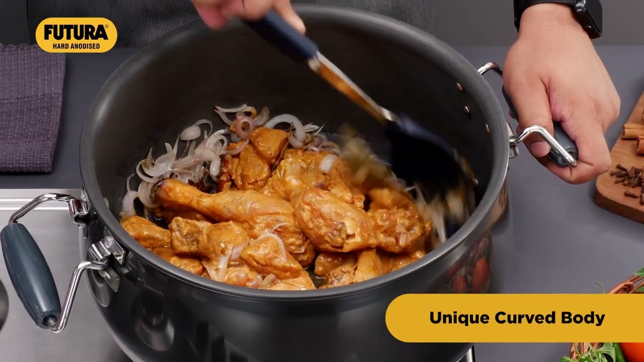 Biryani in Biryani Pot