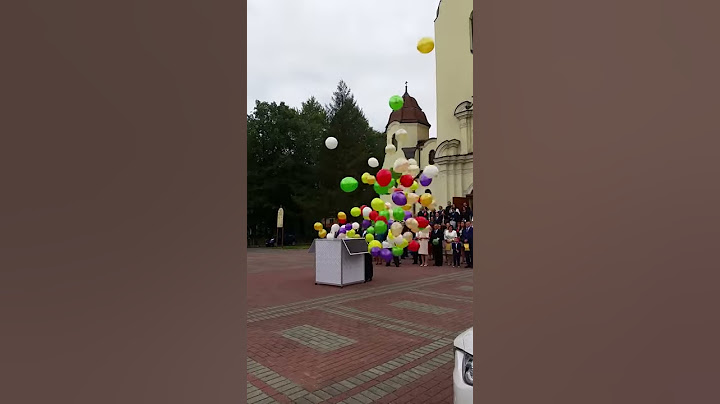 prezent z balonami