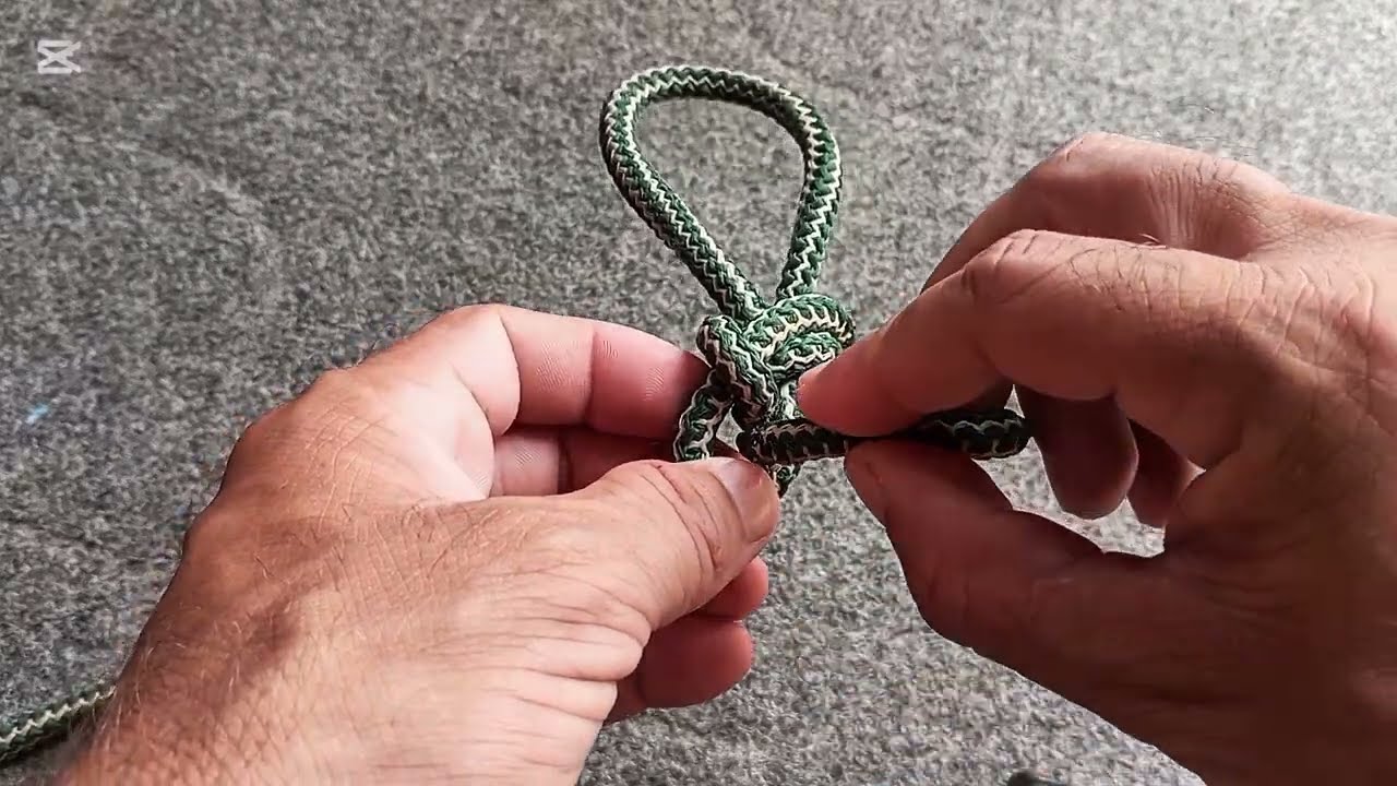 Basic survival knot (life saving knot )