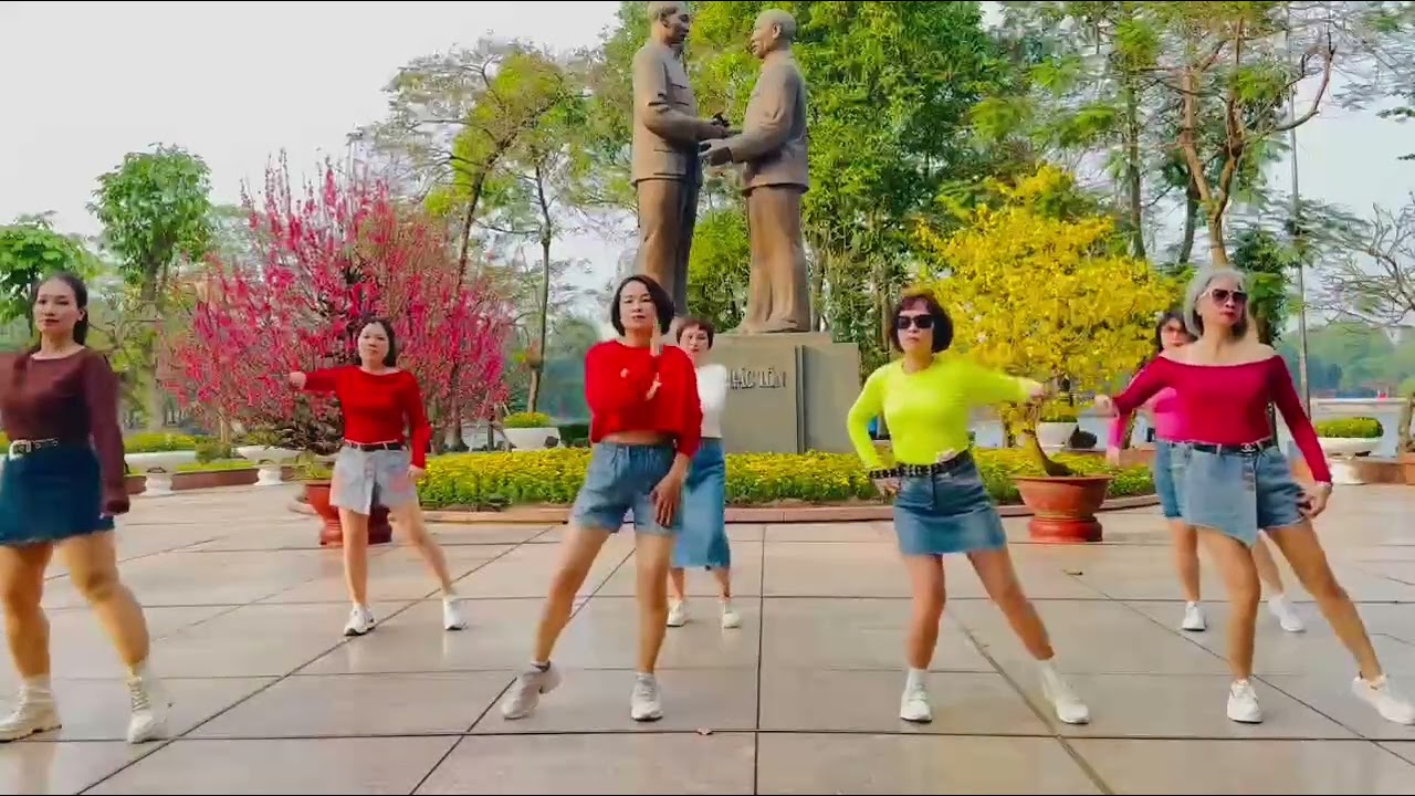 Bài ca yêu đời tết 2926