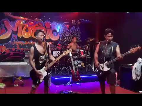 Cover Superman is dead - Luka indonesia (reherseal studio We trust hatred band)