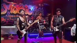Cover Superman is dead - Luka indonesia (reherseal studio We trust hatred band)