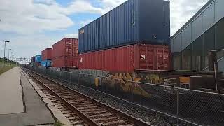 CN Q105