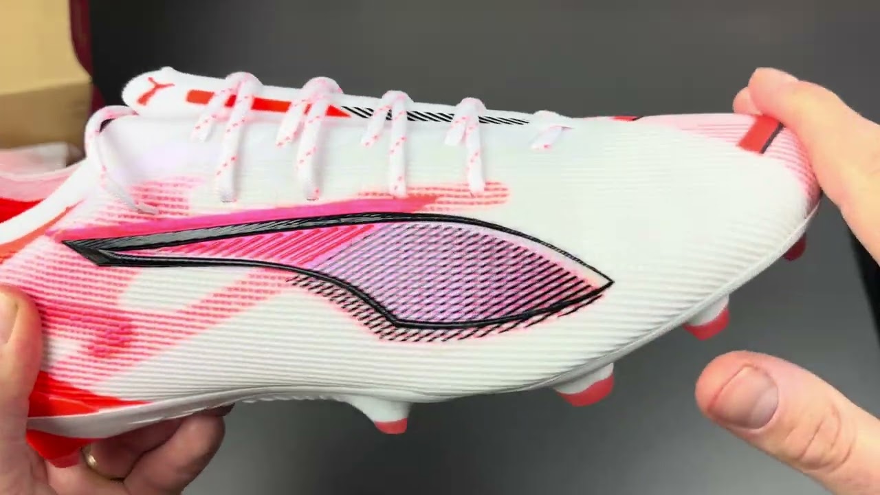 PUMA Ultra 5 Ultimate FG Unlimited - PUMA White/PUMA Black/Glowing