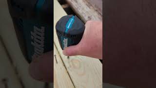 Screwing around #makita