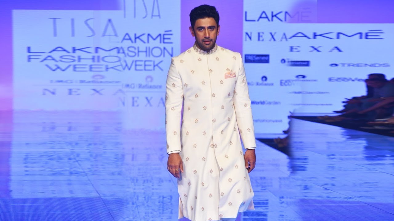 Amit Sadh Walks For Tisa | Spring/Summer 2020 | Lakme Fashion Week
