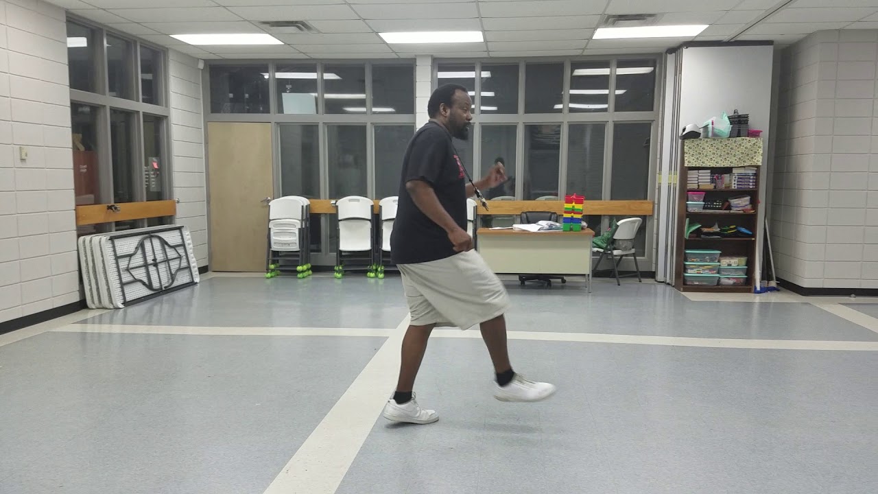 Dans La Maison Instructional and Demo