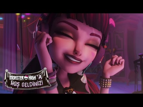 Draculaura acayip arkadaşlar