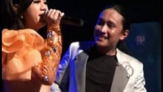 Download lagu BUNGA DAN KUMBANG - Agung feat Nova - NEW PALADA Show live in Menanggal Mojosari