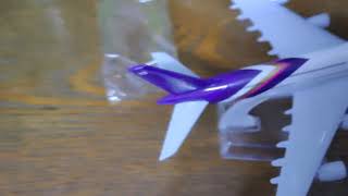 Model airplane