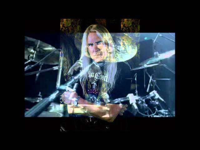 Saxon - Hell Freezes Over