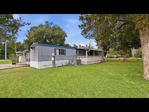 11201 Juniper St, Denham Springs, LA home video tour