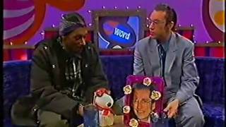 Snoop Dogg on weird British show in 1994! Song & Interview (The Word)