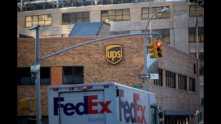 FedEx, UPS Shares Sink on ‘Watershed’ Amazon Logistics Move