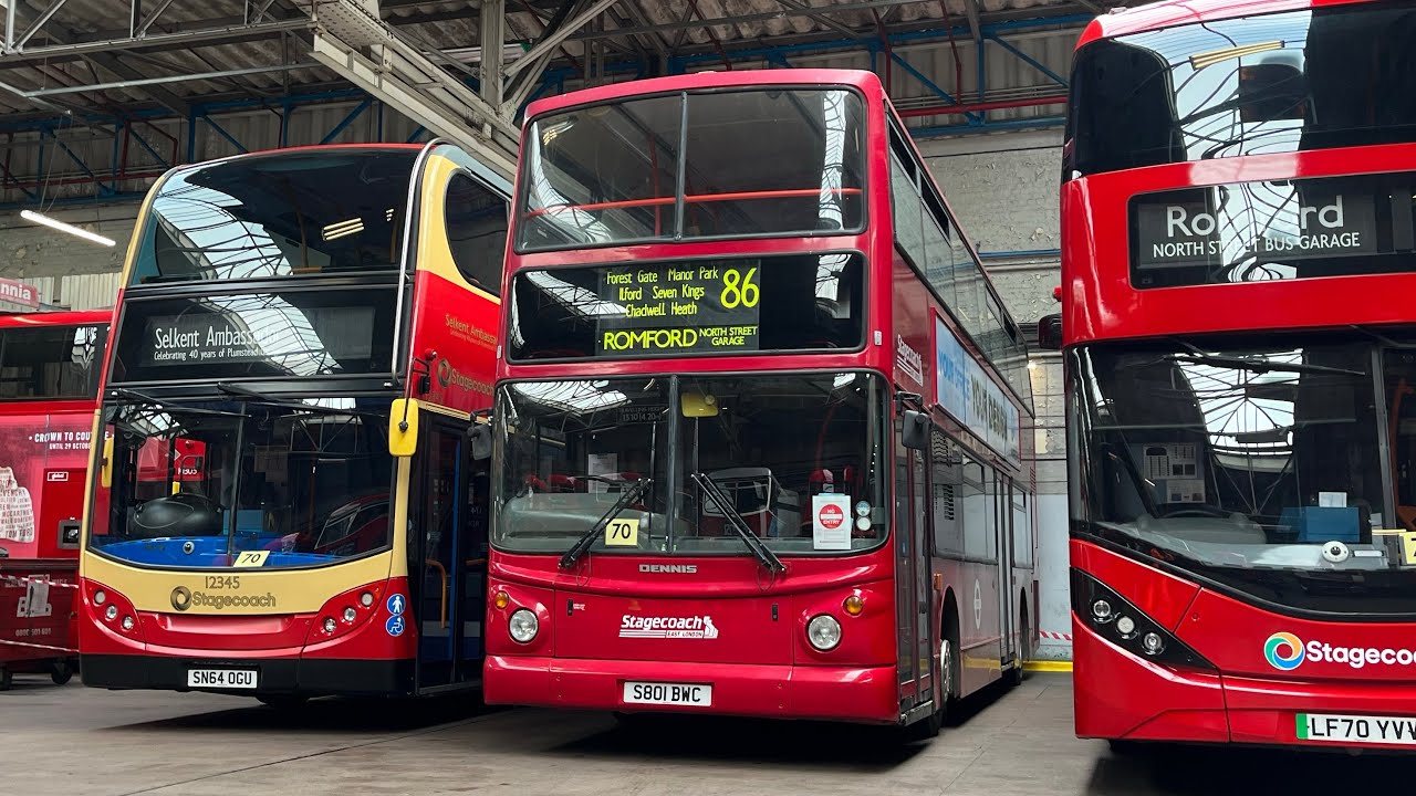Buses at Romford Bus Garage 22/04/23