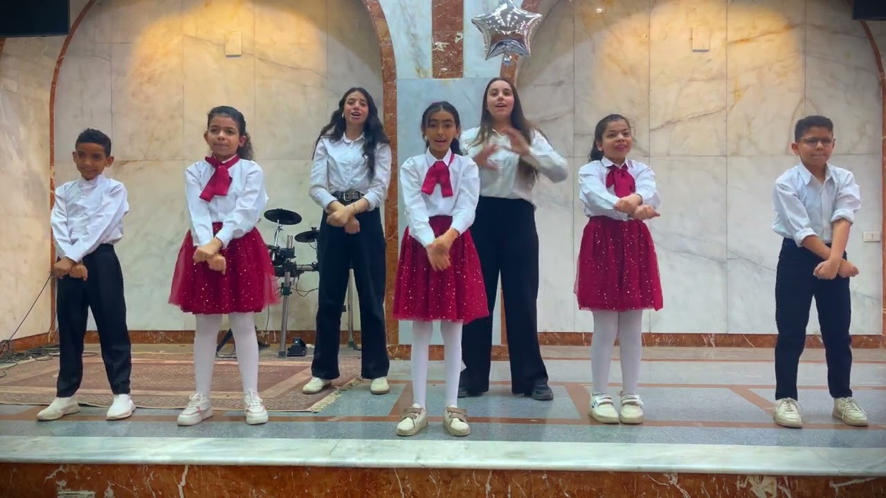 ترانيم لعيد القيامه بنقدم تسبيحات للى من السما جانا  بالحركات مع فريق قربنا ليك ❤️❤️❤️❤️