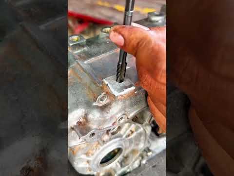 Video: Hex Head Bolt, Fully Threaded