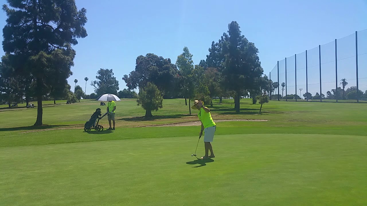 Barefoot Joe Waddington trying for a first hole birdie at Rec Park Golf